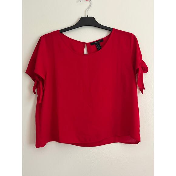 Forever 21 red size L boxy cropped blouse‎ lightweight material - Picture 1 of 5